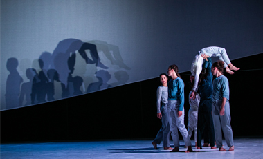 Espectacle CÈL·LULA #3: Made of Space